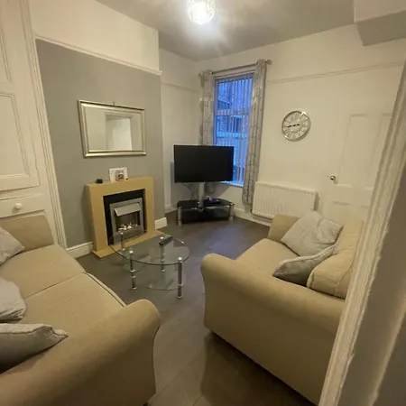Fife Street Gem بارو في فرنيس